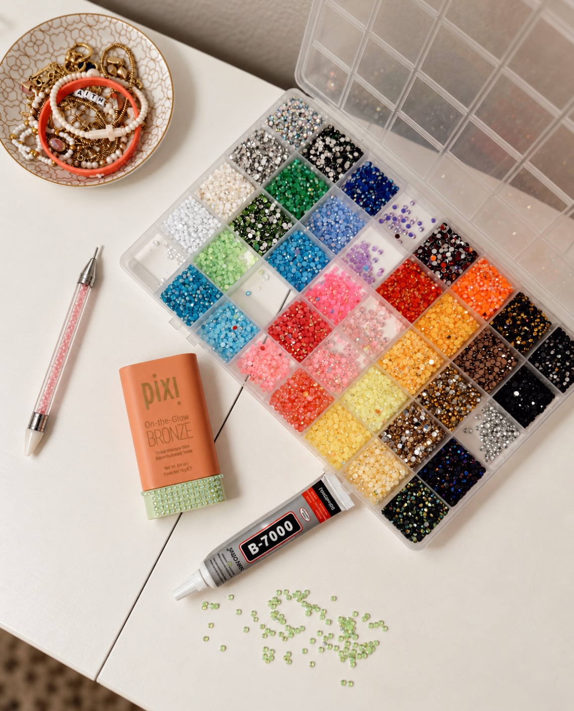 CHRISTMAS GIFT IDEA 🎁 If Mariah isn’t playing sports or hanging out with friends, she’s probably rhinestoning something! This is what she has!

Comment SHOP and I’ll send you the links!

#AffiliateLinks #ChristmasGiftIdeas #GiftIdeasForGirls #RhinestoneCrafts #DIYGiftIdeas